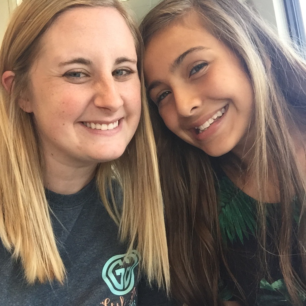 Meet your Posher, Liz